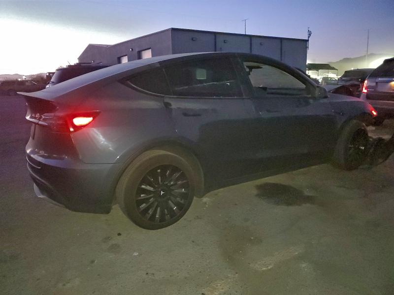 Photo 3 from auction – 2023 TESLA MODEL Y with VIN 7SAYGDEE6PF603155