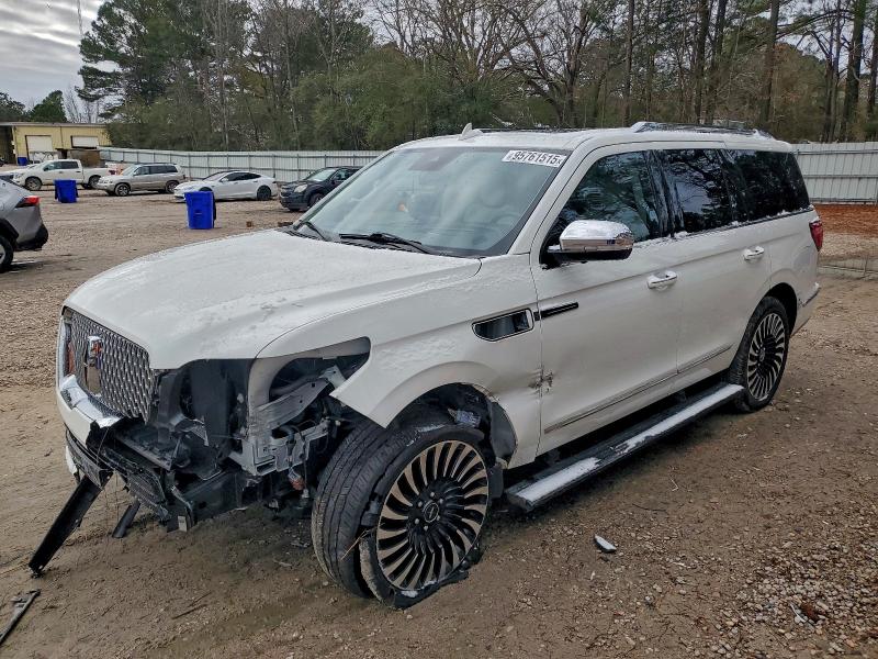 LINCOLN NAVIGATOR 2021 with VIN 5LMJJ2TT0MEL02697 - Photo from auction