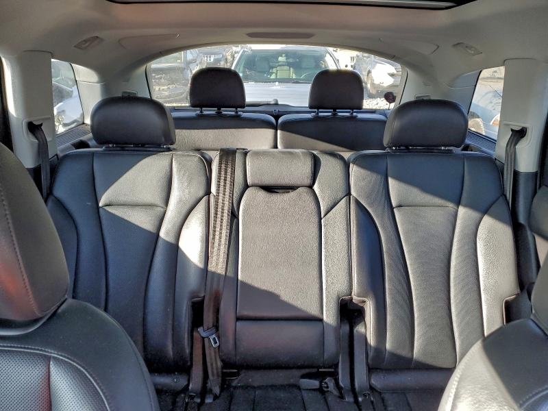 Photo 10 from auction – 2018 AUDI Q7 PRESTIG with VIN WA1VAAF77JD016536