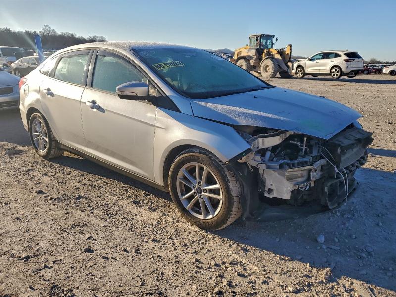 Photo 4 from auction – 2015 FORD FOCUS SE with VIN 1FADP3F29FL208821