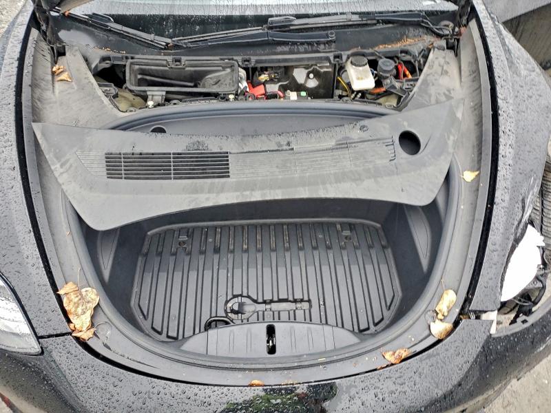 Photo 11 from auction – 2022 TESLA MODEL 3 with VIN 5YJ3E1EA8NF370000