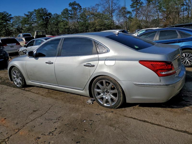Photo 2 from auction – 2011 HYUNDAI EQUUS with VIN KMHGH4JF2BU029976