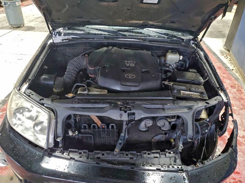 Photo 12 from auction – 2005 TOYOTA 4RUNNER SR with VIN JTEBU14R950075486