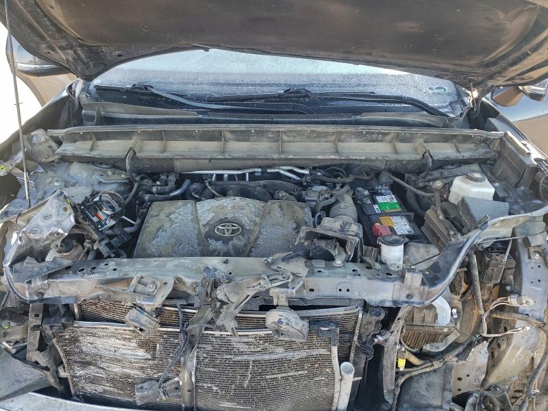 Photo 12 from auction – 2021 TOYOTA HIGHLANDER with VIN 5TDGZRBH3MS538271