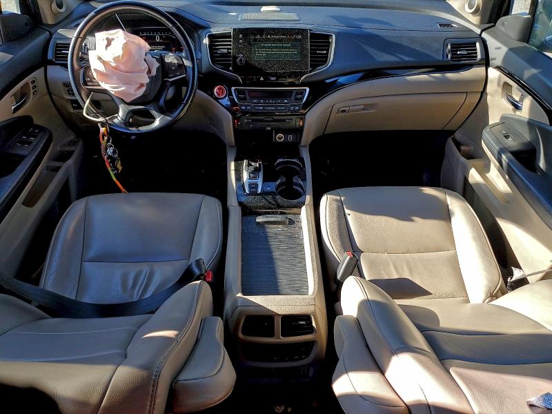 Photo 8 from auction – 2019 HONDA PILOT TOUR with VIN 5FNYF6H94KB064120