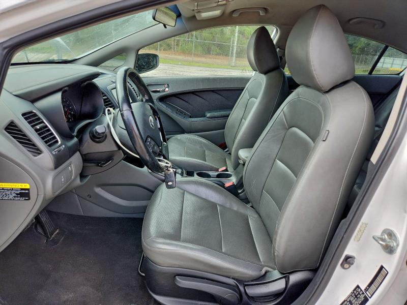 Photo 7 from auction – 2017 KIA FORTE EX with VIN 3KPFL4A81HE004767