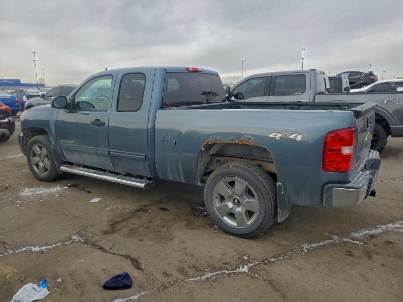 Photo 2 from auction – 2011 CHEVROLET SILVERADO with VIN 1GCRKSE34BZ322798