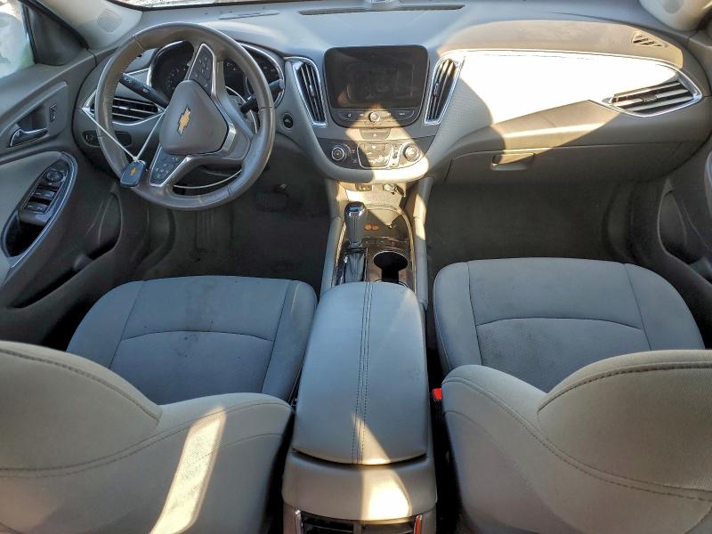 Photo 8 from auction – 2018 CHEVROLET MALIBU LT with VIN 1G1ZD5ST7JF193156