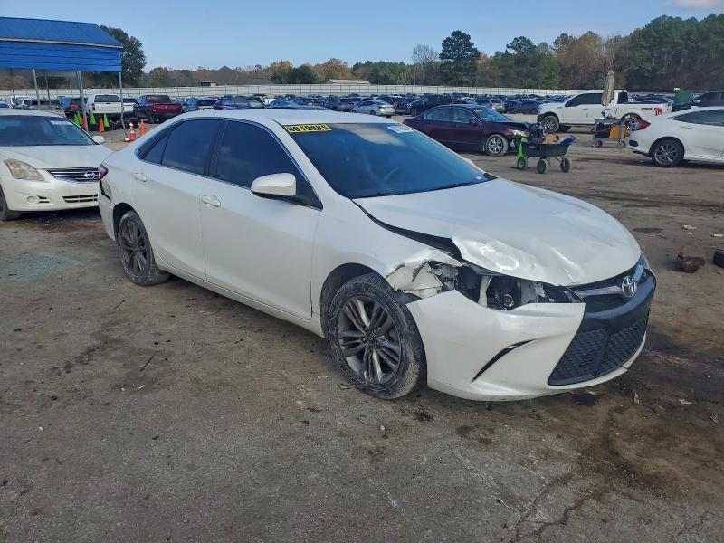 Photo 4 from auction – 2017 TOYOTA CAMRY LE with VIN 4T1BF1FK2HU437164