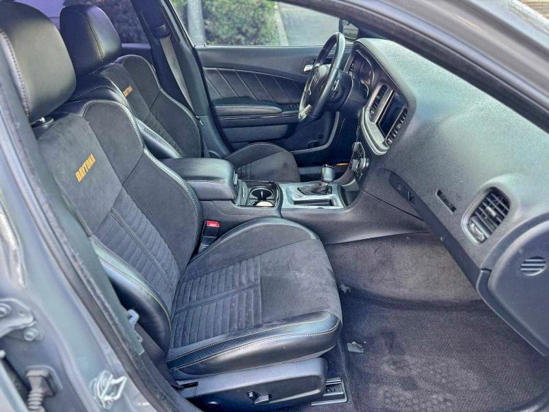 Photo 5 from auction – 2017 DODGE CHARGER R/ with VIN 2C3CDXGJ7HH629758