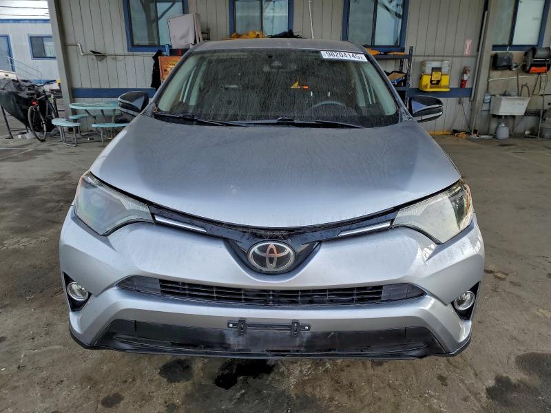 Photo 5 from auction – 2017 TOYOTA RAV4 LE with VIN 2T3ZFREVXHW382642