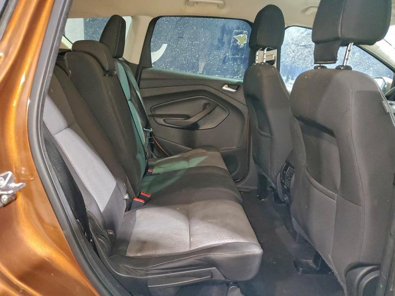 Photo 11 from auction – 2017 FORD ESCAPE SE with VIN 1FMCU0GD4HUD52024