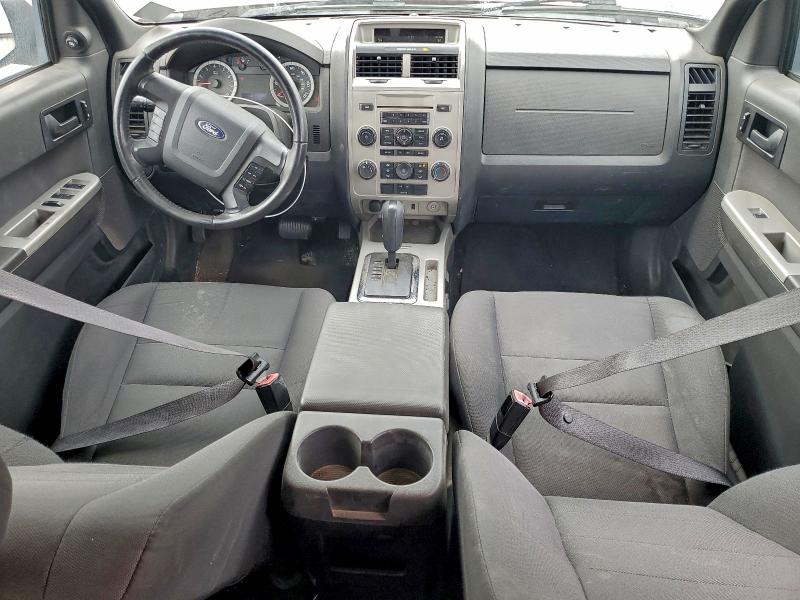 Photo 8 from auction – 2010 FORD ESCAPE XLT with VIN 1FMCU0D79AKD06575
