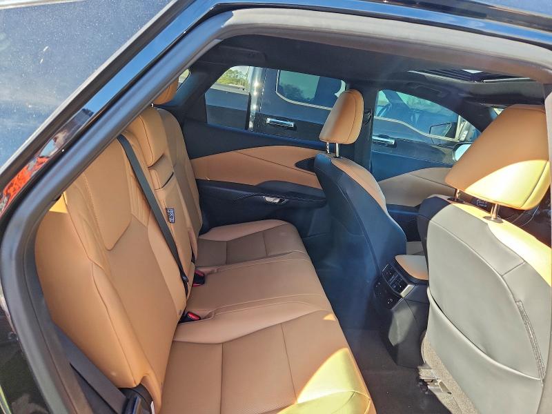 Foto 11 de la subasta – 2024 LEXUS RX 350 BAS con VIN 2T2BAMCAXRC063218