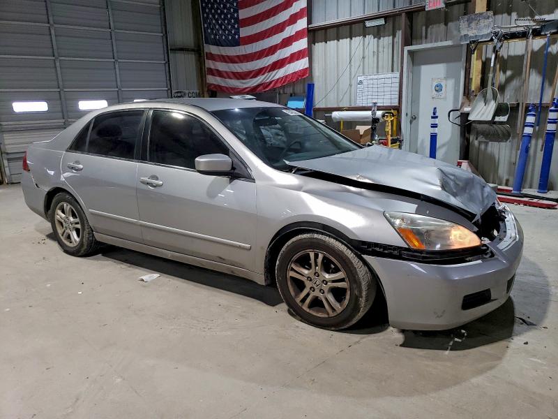 Photo 4 from auction – 2007 HONDA ACCORD SE with VIN JHMCM56317C016327