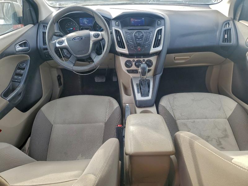 Photo 8 from auction – 2014 FORD FOCUS with VIN 1FADP3K25EL271600