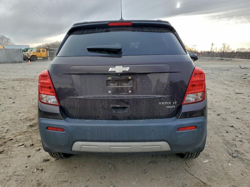 Photo 6 from auction – 2015 CHEVROLET TRAX 1LT with VIN KL7CJRSB0FB061470