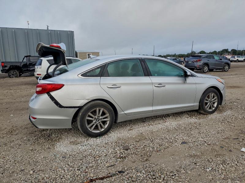 Photo 3 from auction – 2016 HYUNDAI SONATA with VIN 5NPE24AF3GH386341