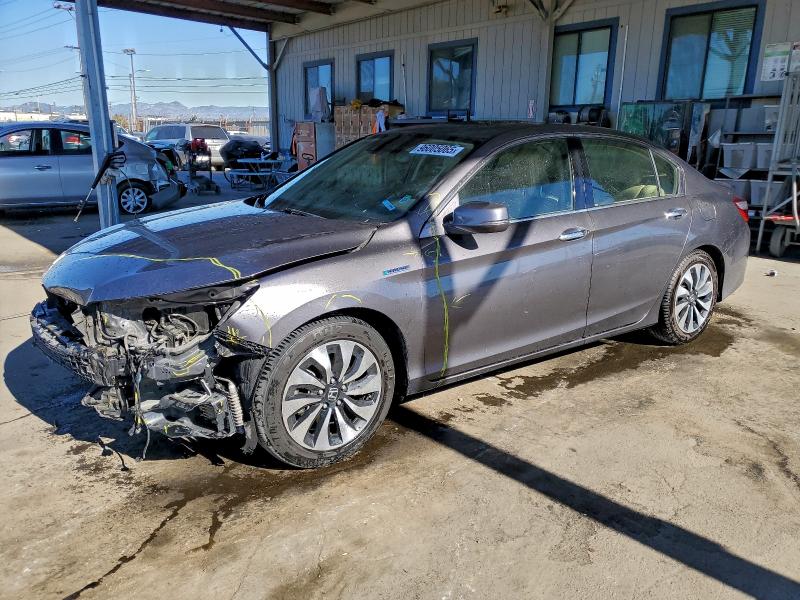 Photo 1 from auction – 2017 HONDA ACCORD with VIN JHMCR6F57HC006301