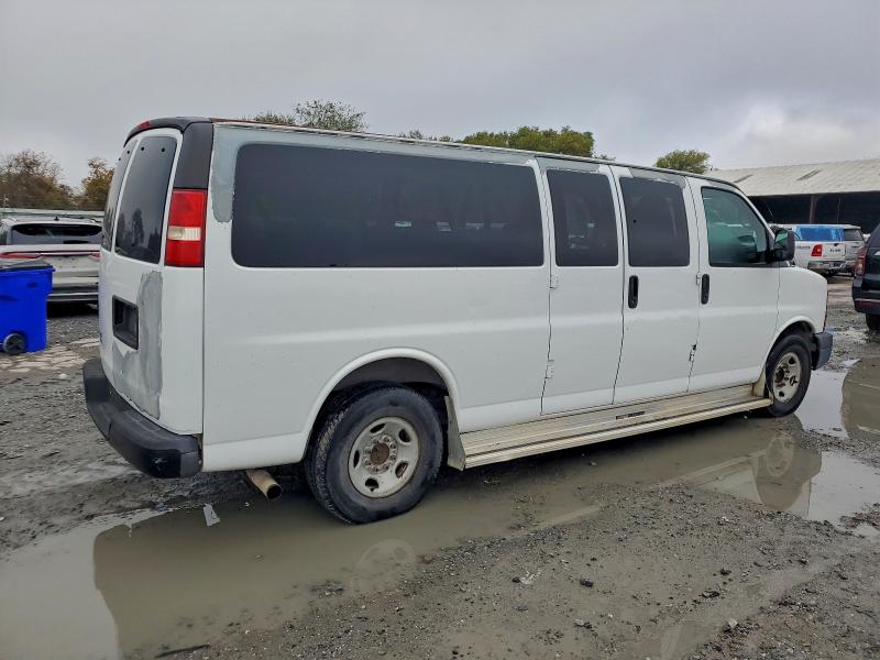 Photo 3 from auction – 2012 CHEVROLET EXPRESS G3 with VIN 1GAZGZFG6C1180734