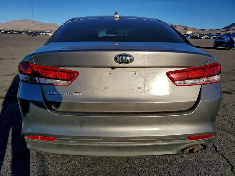 Photo 6 from auction – 2018 KIA OPTIMA LX with VIN 5XXGT4L32JG210800