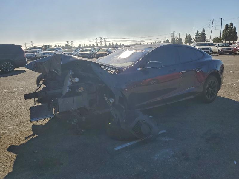 TESLA MODEL S 2016 with VIN 5YJSA1E15GF147827 - Photo from auction