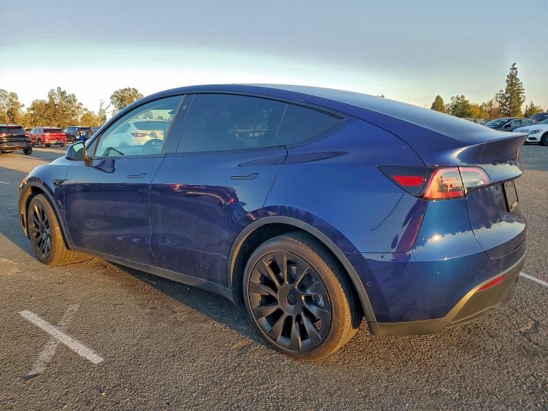 Photo 2 from auction – 2022 TESLA MODEL Y with VIN 7SAYGDEE4NF556169