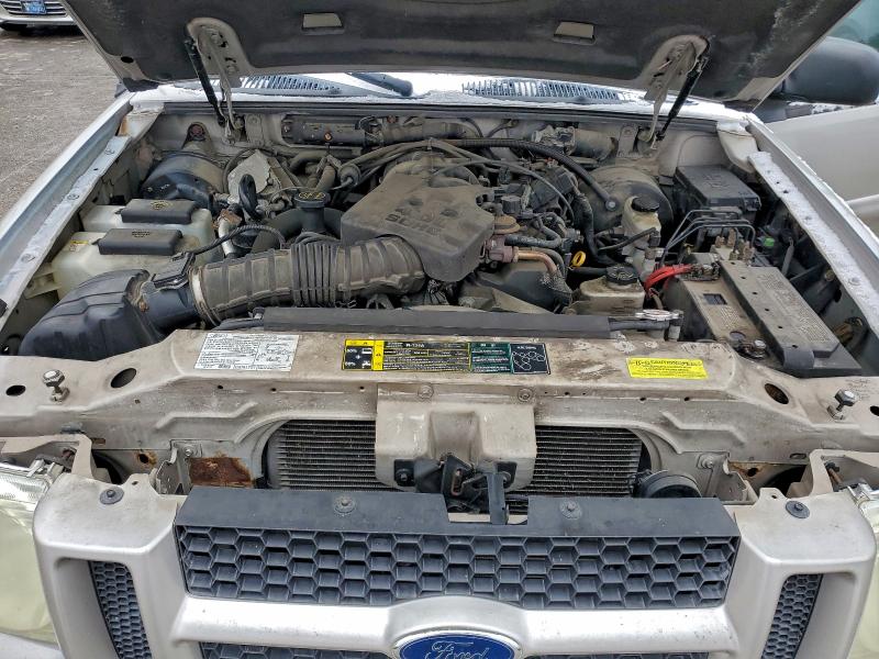 Photo 11 from auction – 2005 FORD EXPLORER S with VIN 1FMZU67K75UA23681