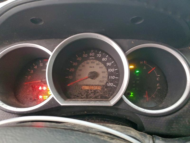 Photo 9 from auction – 2010 TOYOTA TACOMA DOU with VIN 3TMLU4EN8AM040175