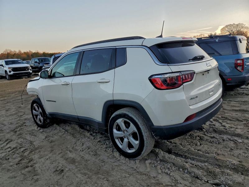 Foto 2 de la subasta – 2018 JEEP COMPASS LA con VIN 3C4NJDBB1JT400470