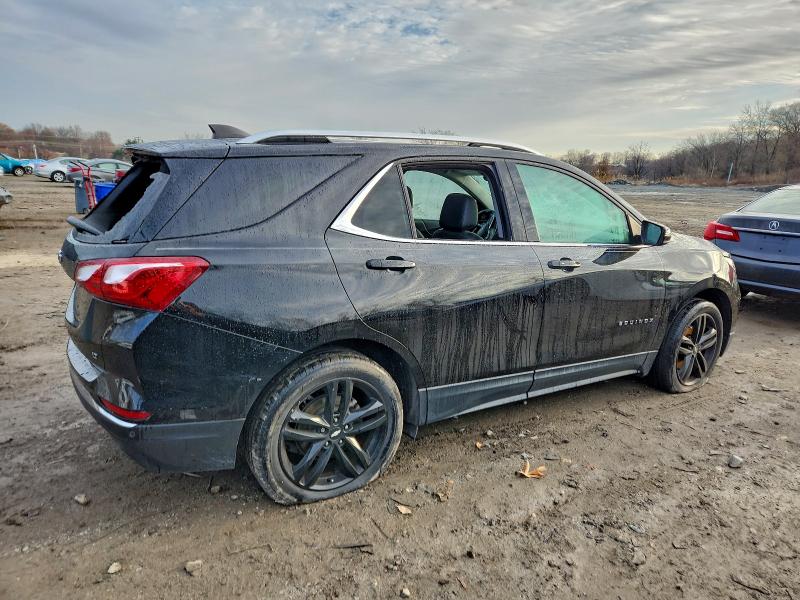 Photo 3 from auction – 2020 CHEVROLET EQUINOX with VIN 2GNAXLEX2L6122644