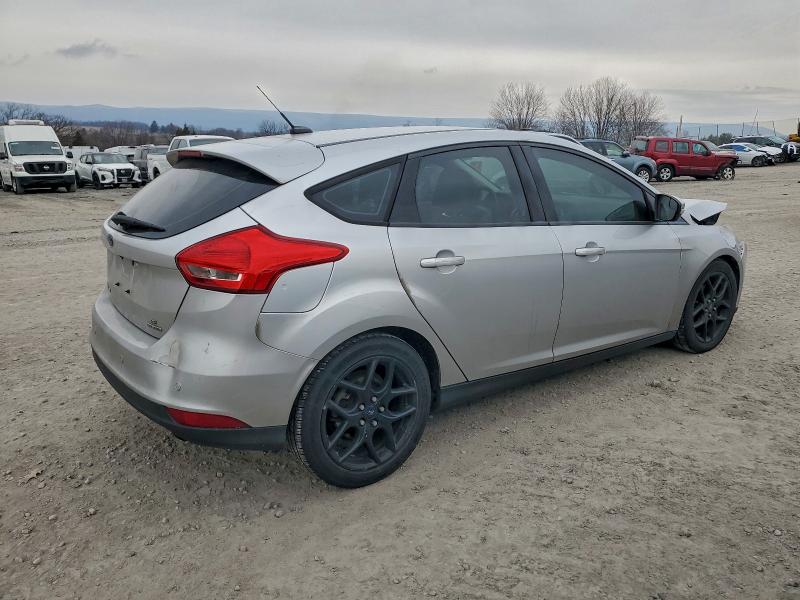 Photo 3 from auction – 2016 FORD FOCUS SE with VIN 1FADP3K21GL307687