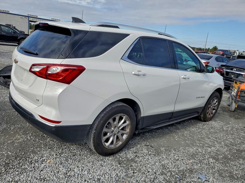 Photo 3 from auction – 2018 CHEVROLET EQUINOX LT with VIN 3GNAXJEV3JS574488