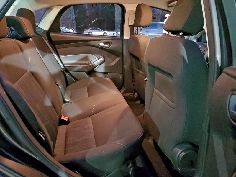 Photo 10 from auction – 2016 FORD FOCUS SE with VIN 1FADP3F22GL201016