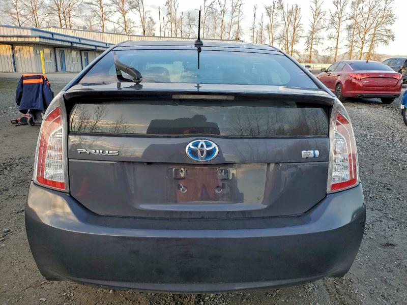 Photo 6 from auction – 2014 TOYOTA PRIUS with VIN JTDKN3DU7E1758363