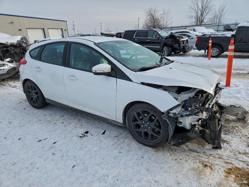 Photo 4 from auction – 2016 FORD FOCUS SE with VIN 1FADP3K24GL340537
