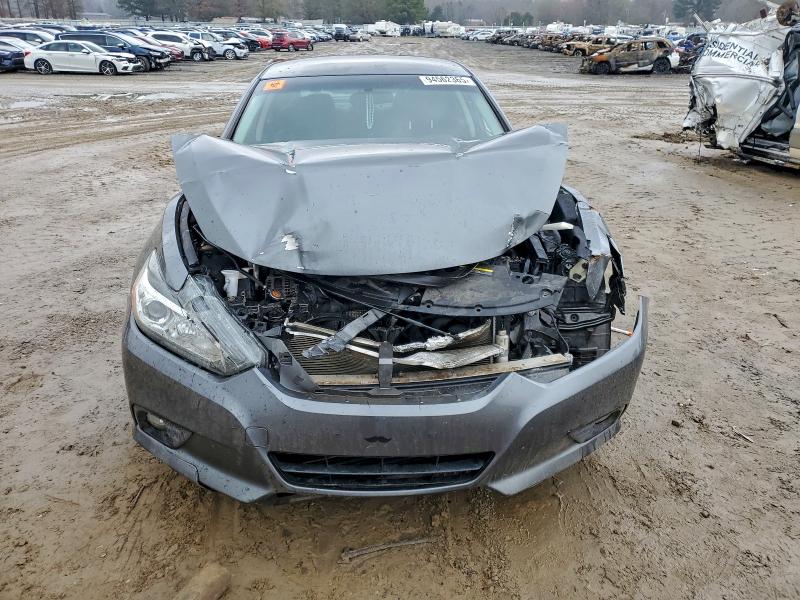 Photo 5 from auction – 2017 NISSAN ALTIMA 2.5 with VIN 1N4AL3AP2HC212665