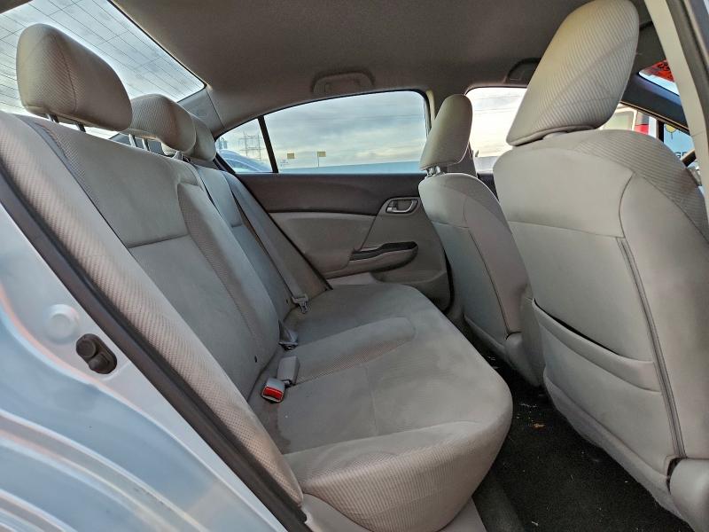 Photo 10 from auction – 2012 HONDA CIVIC LX with VIN 19XFB2F53CE023867