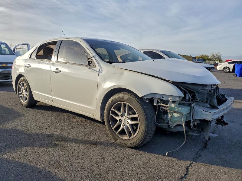 Photo 4 from auction – 2011 FORD FUSION S with VIN 3FAHP0GA4BR274176