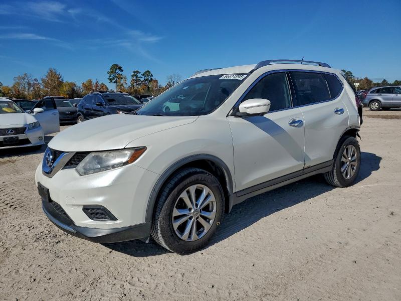NISSAN ROGUE S 2015 with VIN KNMAT2MTXFP575444 - Photo from auction