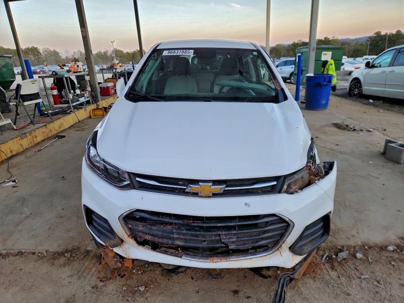 Photo 5 from auction – 2020 CHEVROLET TRAX LS with VIN 3GNCJKSB9LL125808