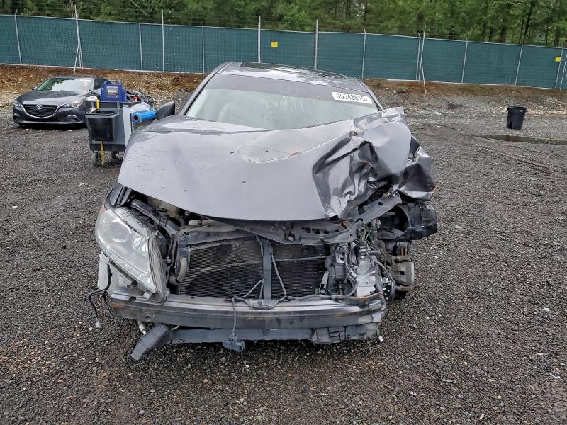 Photo 5 from auction – 2013 LEXUS ES 300H with VIN JTHBW1GG8D2013720