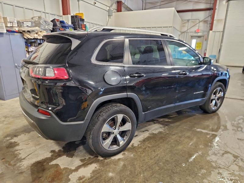 Photo 3 from auction – 2019 JEEP CHEROKEE L with VIN 1C4PJMDNXKD117167