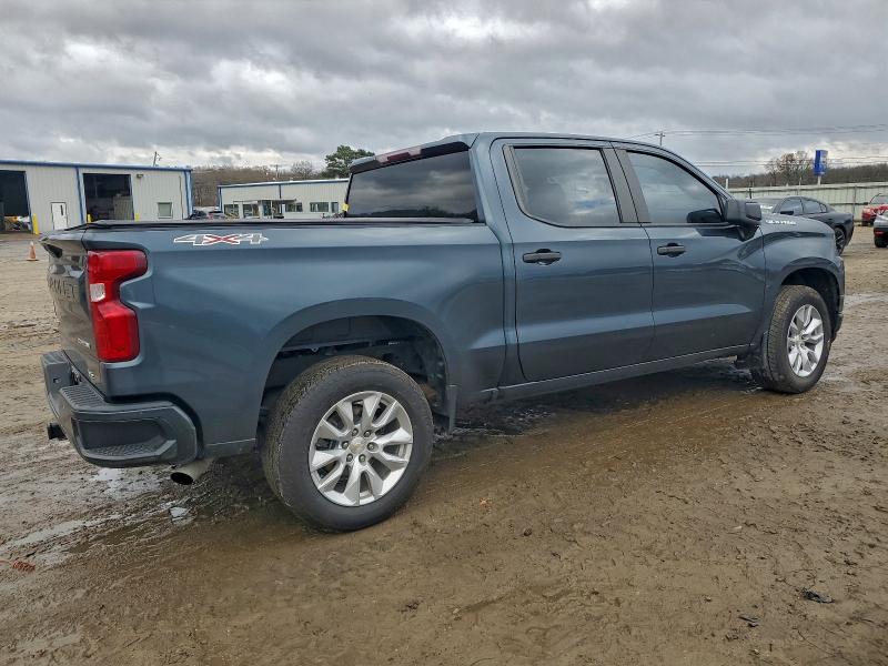 Photo 3 from auction – 2021 CHEVROLET SILVERADO with VIN 3GCPYBEK8MG124810