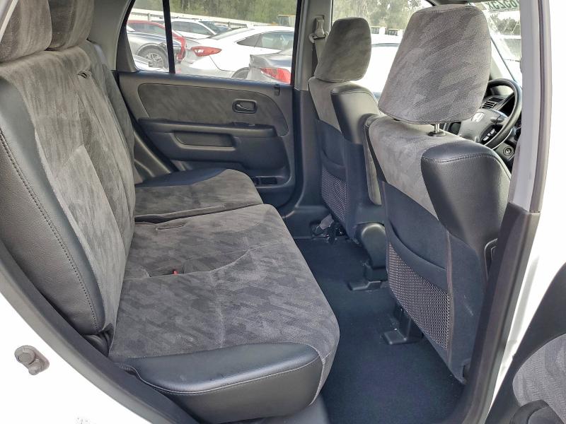 Photo 11 from auction – 2003 HONDA CR-V EX with VIN JHLRD78843C025374