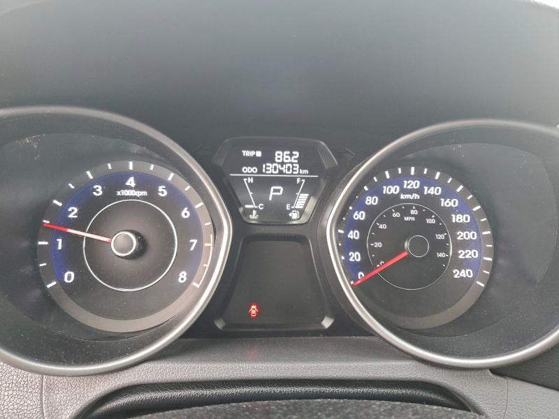 Photo 9 from auction – 2013 HYUNDAI ELANTRA GL with VIN 5NPDH4AE4DH327392