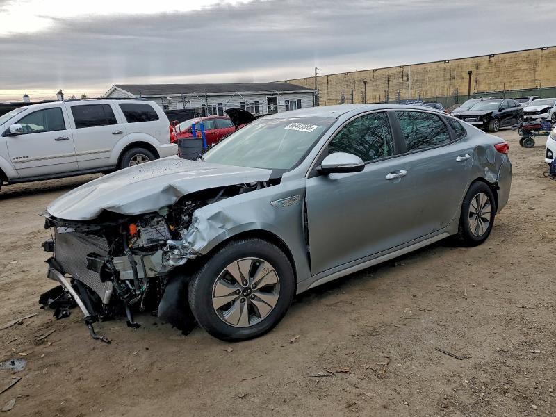 KIA OPTIMA HYB 2018 with VIN KNAGT4LE3J5021575 - Photo from auction