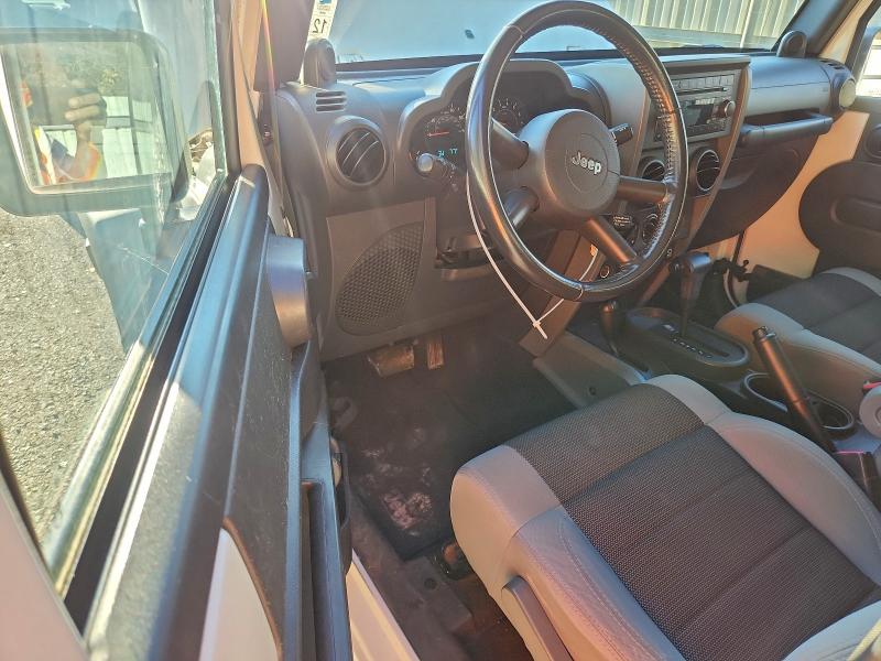 Photo 8 from auction – 2007 JEEP WRANGLER X with VIN 1J4FA241X7L153011