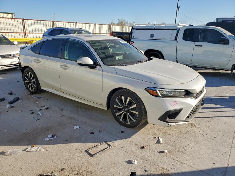 Photo 4 from auction – 2022 HONDA CIVIC EX with VIN JHMFE1F76NX000877
