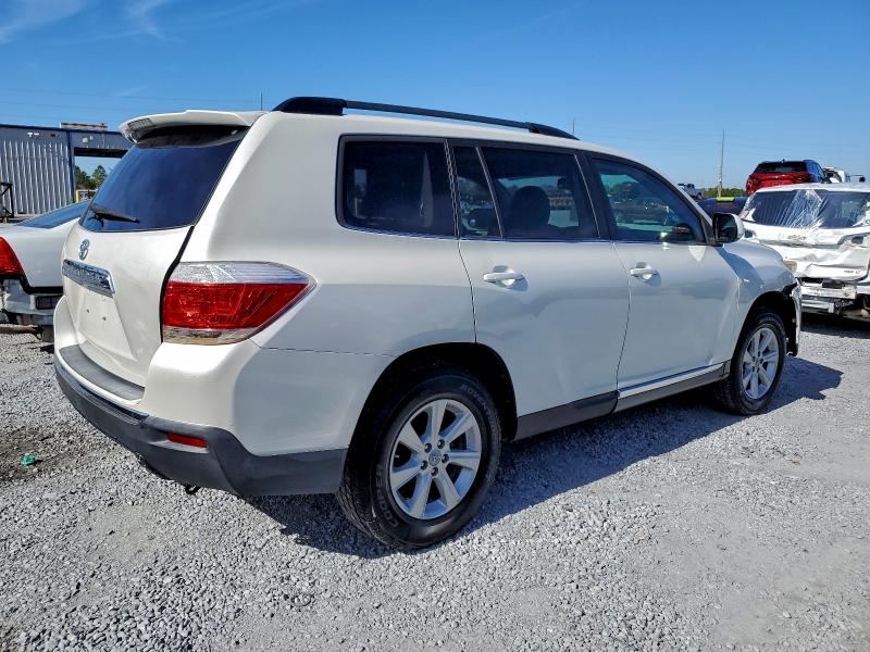 Photo 3 from auction – 2011 TOYOTA HIGHLANDER with VIN 5TDZA3EH6BS015302